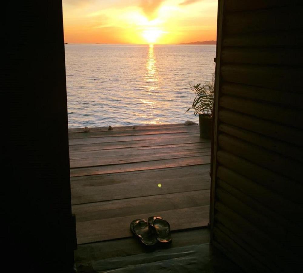 Nus Homestay Raja Ampat Kri Exterior photo